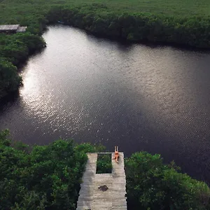 מלון Nativus Glamping & Cenote, טולום